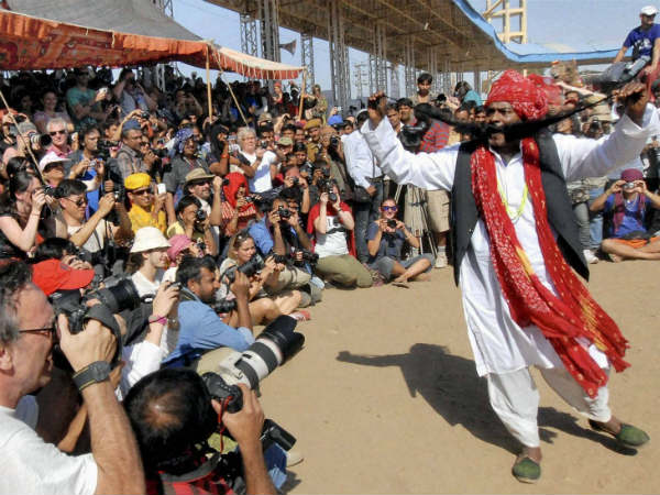 મૂછે હો તો નથ્થુલાલ કે જૈસી...