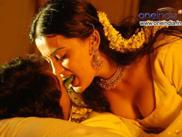 સાઉથ ઇન્ડિયન ફિલ્મોના હૉટ સીન્સ