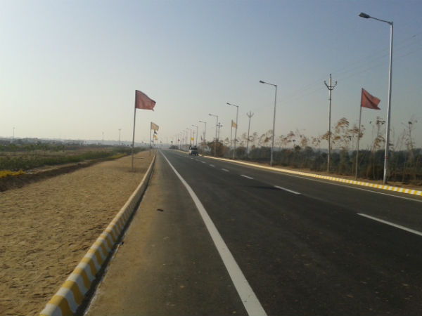 'નરેન્દ્ર મોદીએ ગુજરાતને આપી 'ગિફ્ટ વન'