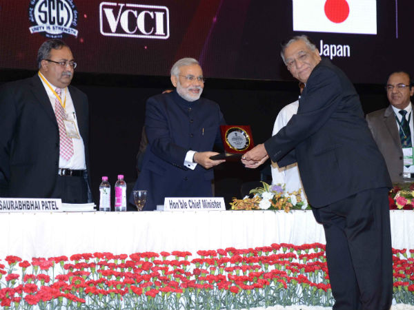 મોદીના હસ્તે બેસ્ટ એમએસએમઇ એવોર્ડ આપાયા