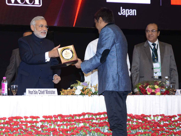 મોદીના હસ્તે બેસ્ટ એમએસએમઇ એવોર્ડ આપાયા