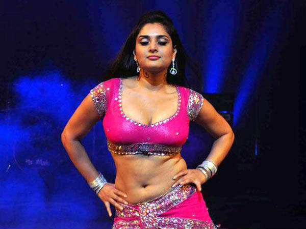 બબલી બદમાશ અગાઉની આયટમ ગર્લ્સ