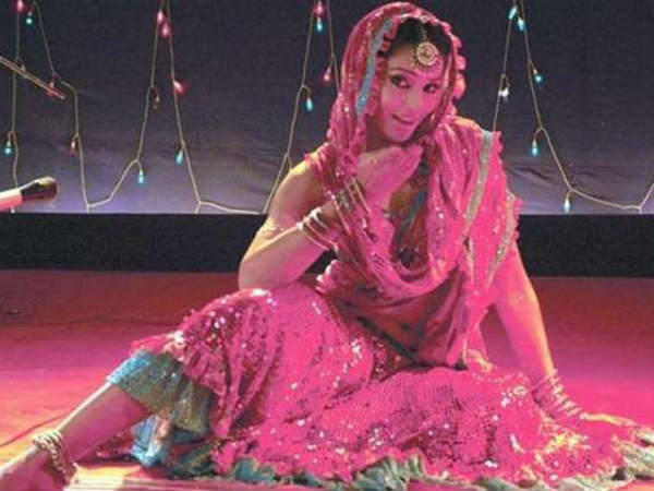 બબલી બદમાશ અગાઉની આયટમ ગર્લ્સ