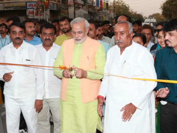 ગુજરાતમાં સૌપ્રથમ ટ્રાએન્ગ્યુલર રેલવે ઓવરબ્રીજનું લોકાર્પણ