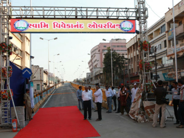 ગુજરાતમાં સૌપ્રથમ ટ્રાએન્ગ્યુલર રેલવે ઓવરબ્રીજનું લોકાર્પણ