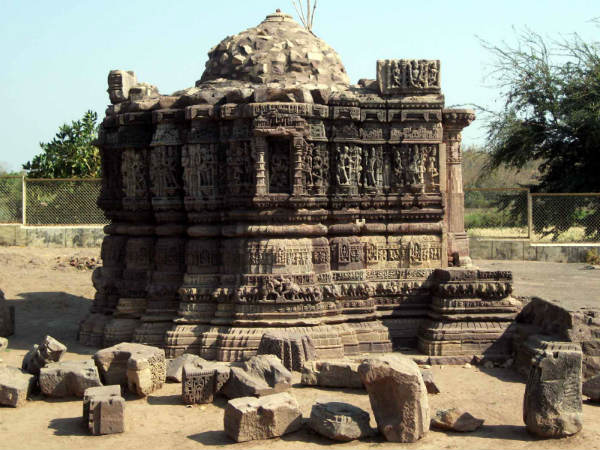 અલૌકિકતાની મૂરત પણ છે ગુજરાતનું આ ગામ