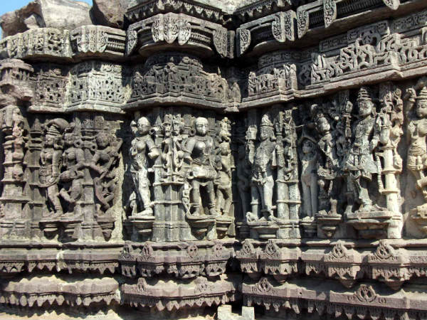 અલૌકિકતાની મૂરત પણ છે ગુજરાતનું આ ગામ