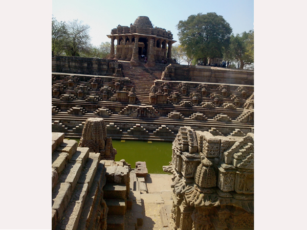 ગુજરાતનું પ્રાચિન સૂર્યમંદિર...