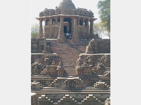 ગુજરાતનું પ્રાચિન સૂર્યમંદિર...