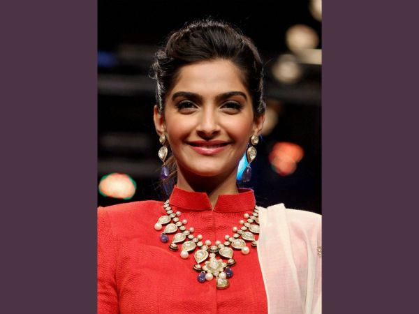 Photo : India International Jewellery Week 2013 in Delhi