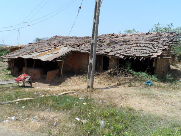 ડેસર ભયાવહ ભૂતકાળ ભુલાવી ઝંખે છે વિકાસનો પથ