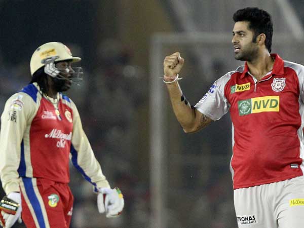 Punjab defeats to Bangalore by 6 wickets