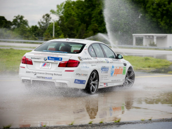 BMWની આ કારે લગાવી વિશ્વની સૌથી લાંબી ડ્રિફ્ટ