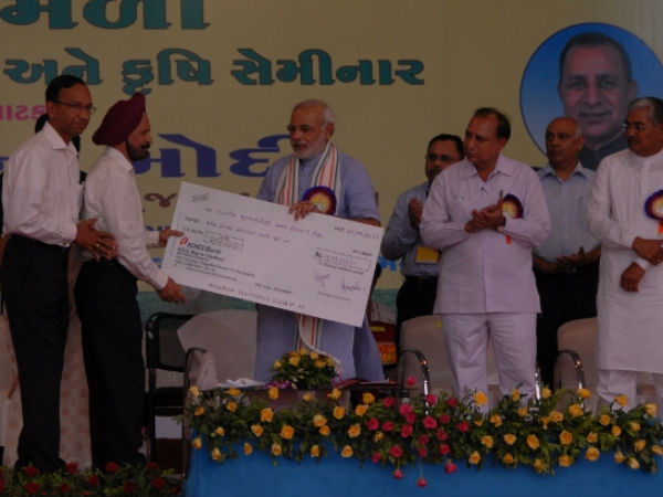 જામજોધપુરંમા નરેન્દ્ર મોદીનું સંબોધન