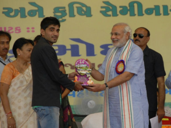 જામજોધપુરંમા નરેન્દ્ર મોદીનું સંબોધન