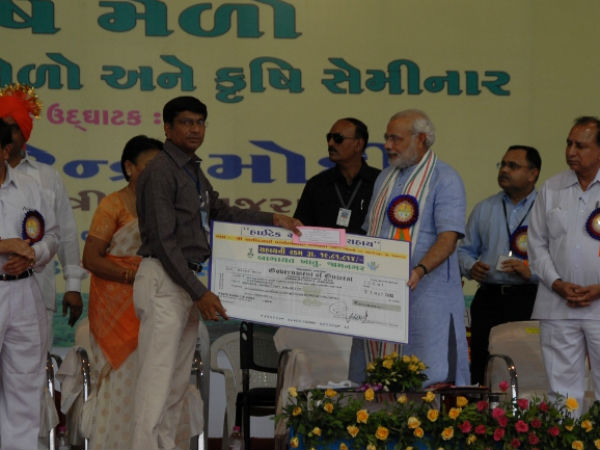 જામજોધપુરંમા નરેન્દ્ર મોદીનું સંબોધન