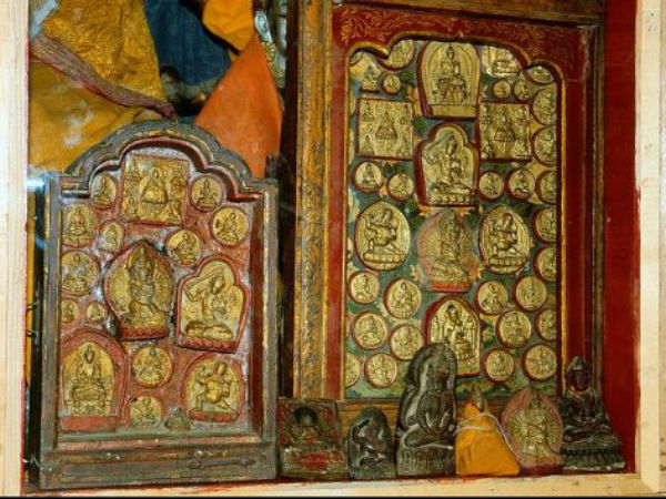 શ્રેષ્ઠ હિમાલયથી ઘેરાયલું સ્થળ કારગિલ
