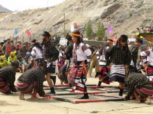 શ્રેષ્ઠ હિમાલયથી ઘેરાયલું સ્થળ કારગિલ