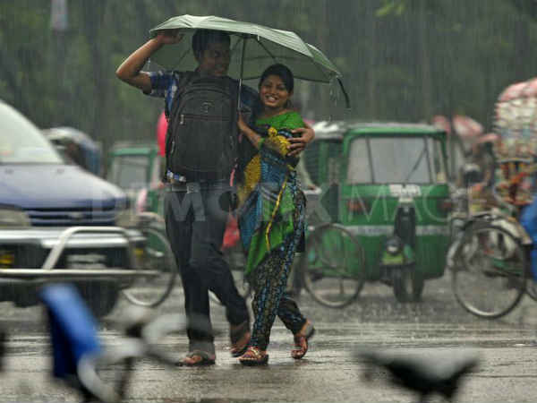 Will monsoon make early entry to Ahmedabad like Mumbai?