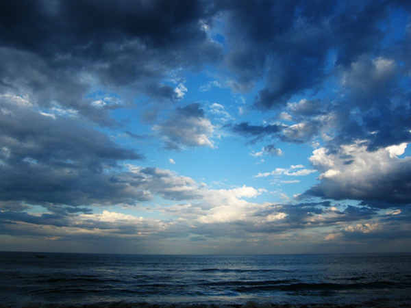 Will monsoon make early entry to Ahmedabad like Mumbai?