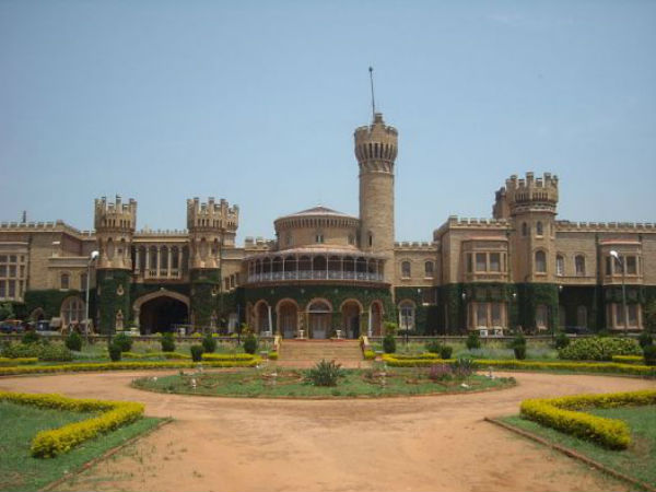 બેંગ્લોર પેલેસ