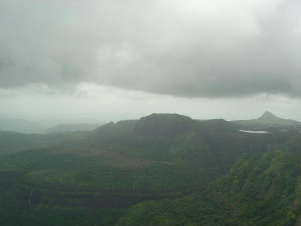 કેરળ પહોંચી ગયો વરસાદ