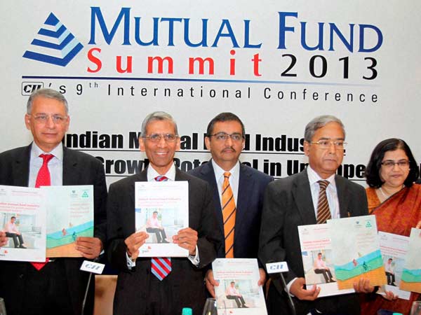 મ્યુચ્યુઅલ ફંડ સમિટ 2013