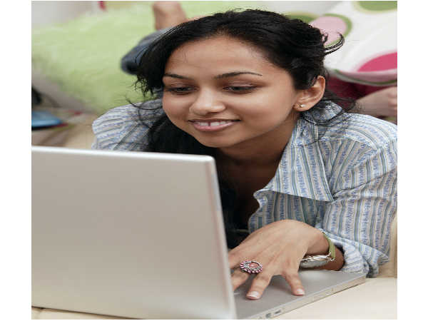 ફેસબુક સ્ટેટસમાં પરિવર્તન