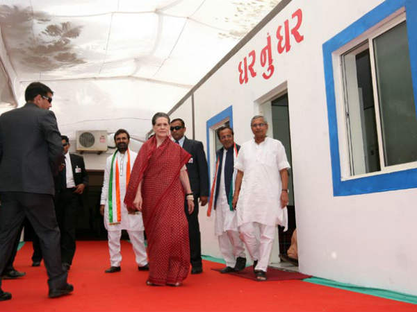 યોજનાના વખાણ
