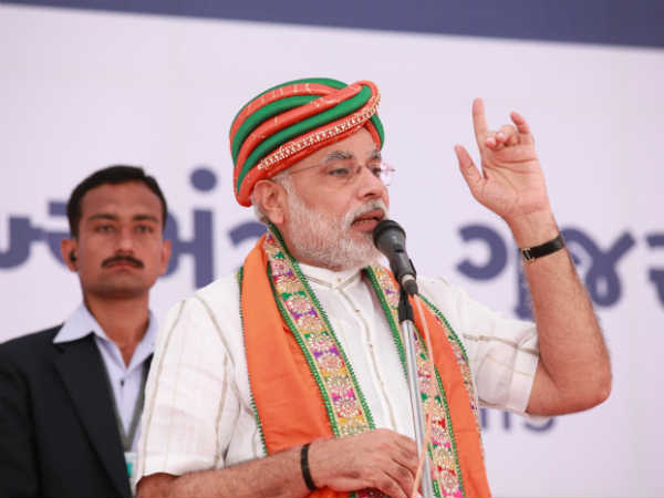 નરેન્દ્ર મોદીએ કર્યું એનિમલ હોસ્પિટલનું ઉદ્ધાટન