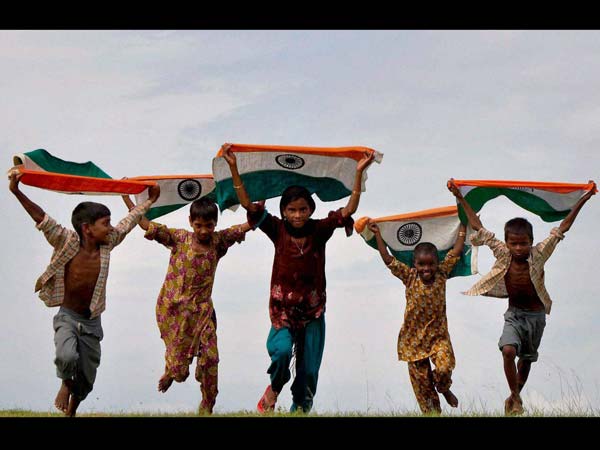 ભારતની કોઇ રાષ્ટ્રીય ભાષા નથી