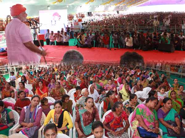 ગતિશીલ વિકાસ માટે ઉત્તમ માર્ગ ગુજરાતે બતાવ્યો