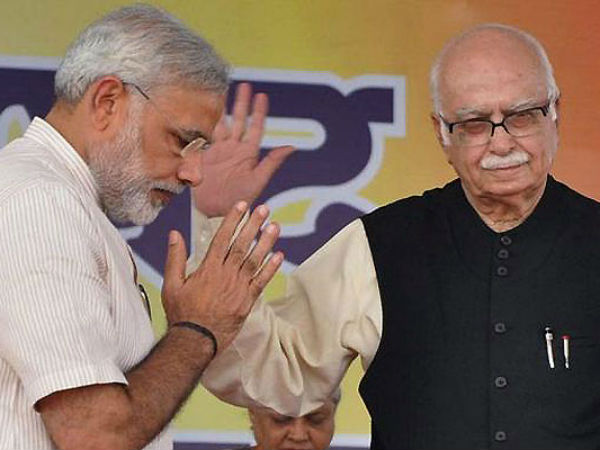 અડવાણી સંકટ મોચક