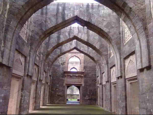 મહેલનું એક દ્રશ્ય