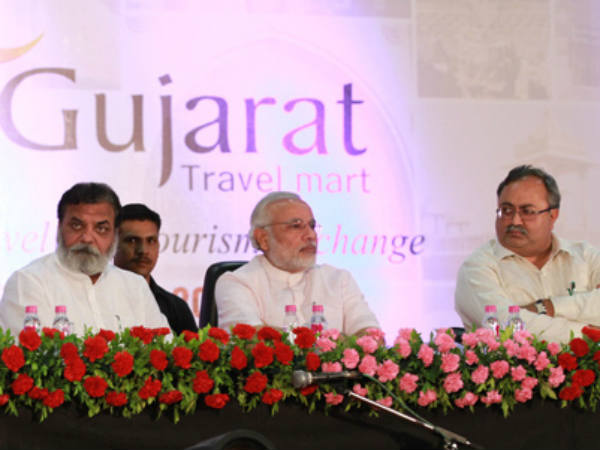 નરેન્દ્ર મોદી નહી છોડે મુખ્યમંત્રીનું પદ