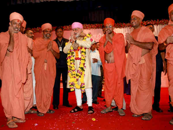 નરેન્દ્ર મોદીના જન્મદિવસની ઉજવણી