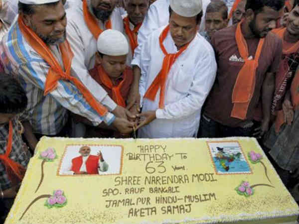 નરેન્દ્ર મોદીના જન્મદિવસની ઉજવણી