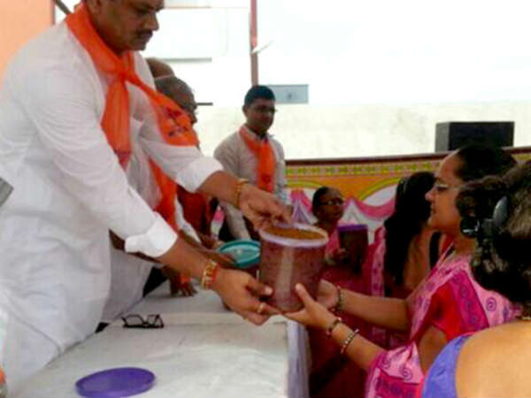 નરેન્દ્ર મોદીના જન્મદિવસની ઉજવણી
