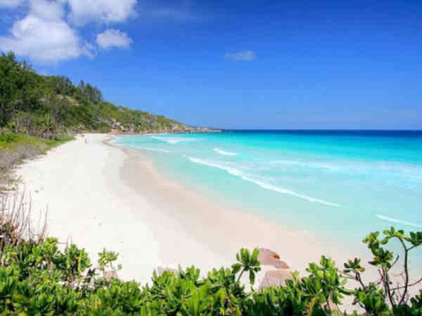 ઇન્ટન્ડાન્સ બીચ(Intendance Beach)