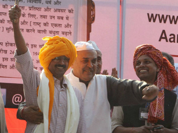 અરવિંદ કેજરીવાલ માટે 25 મોટા પ્રશ્નો
