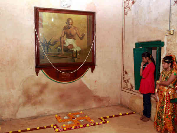 ગાંધી જયંતી: મોદી પહોંચ્યા મોહનના ધામમાં