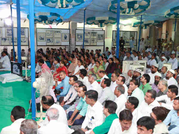 ગાંધી જયંતી: મોદી પહોંચ્યા મોહનના ધામમાં