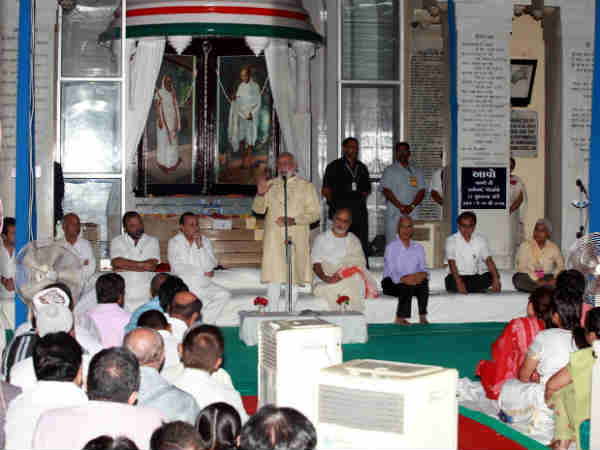 ગાંધી જયંતી: મોદી પહોંચ્યા મોહનના ધામમાં