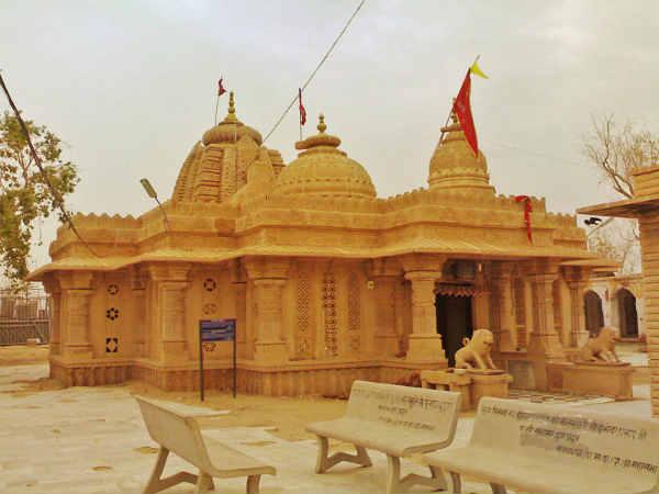 દાધિમાતી માતા મંદિર