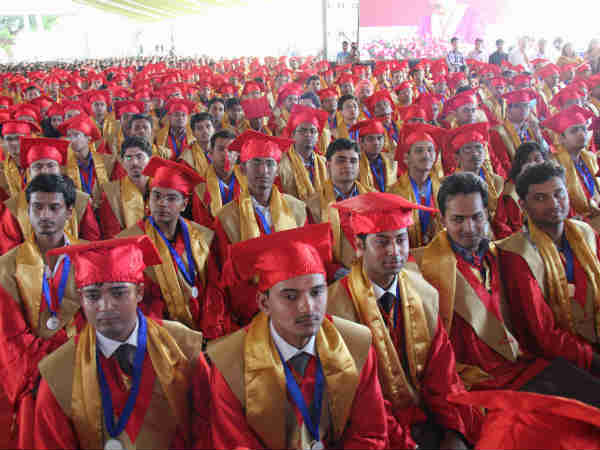PDPU પદવીદાન સમારંભમાં મોદી