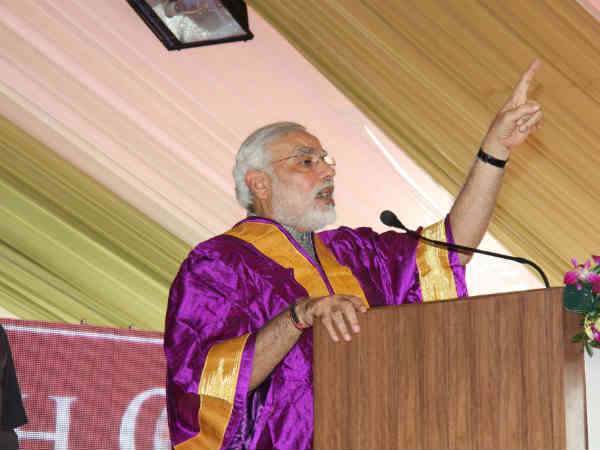 PDPU પદવીદાન સમારંભમાં મોદી