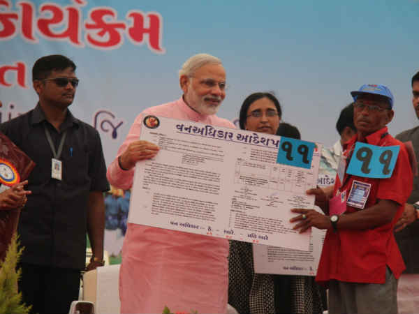 મોદીએ કોંગ્રેસના 40 વર્ષોના કાર્યો પર ઉઠાવ્યા સવાલ