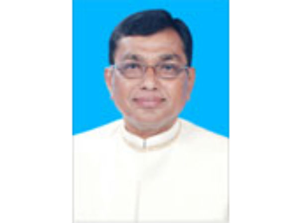 8 કિરીટભાઇ પ્રેમજીભાઇ સોલંકી