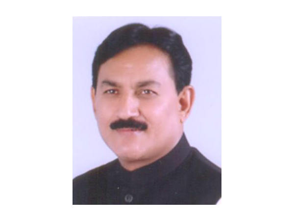 16 ભારતસિંહ સોલંકી