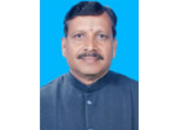 21 રામસિંહભાઇ પાતાલભાઇ રાઠવા